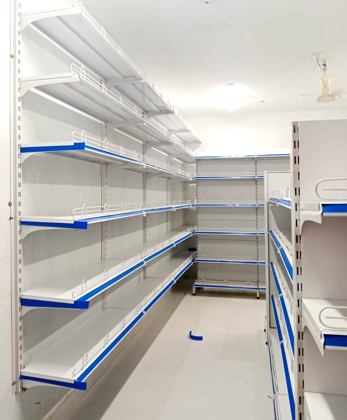 Wall Mounted Gondola (Standard Quality)